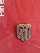 Atletico Madid crest pin bronze badge (official product)