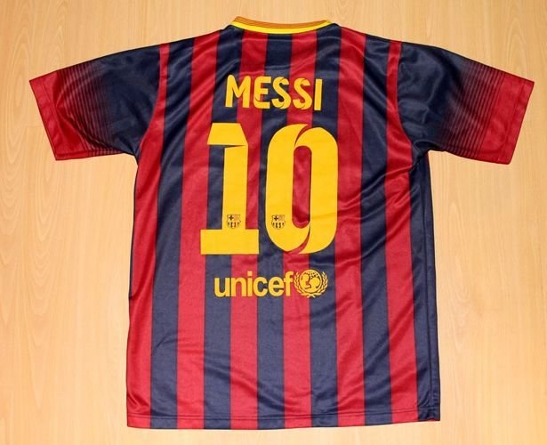 FC Barcelona Lionel Messi football shirt (replica) 10 La Liga Spain ...