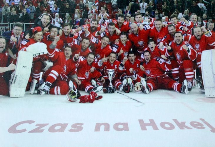 Poland National Ice Hockey Team Photos / Postcards