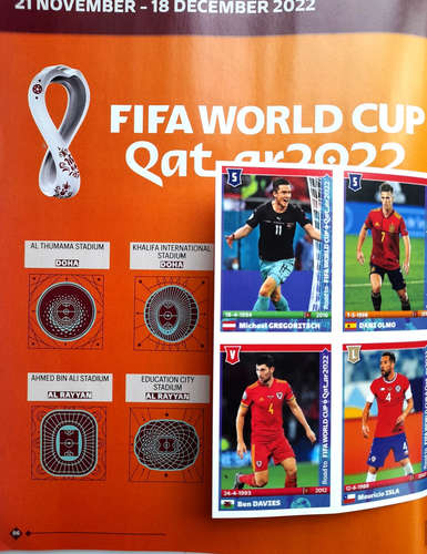 Road to FIFA World Cup Quatar 2022 Panini Sticker Album + 26 stickers - Sports Books \ Football \ World Cup Qatar 2022 World Cup