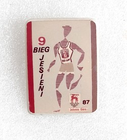  9. Autumn Run, Jelenia Góra 1987 badge (plastic)