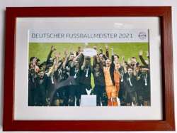 Bayern Munich 2020/2021 Bundesliga Champion photo in the frame (official product)