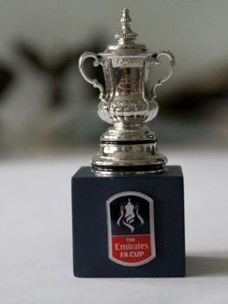 Emirates FA Cup miniature official product England trophy figurine