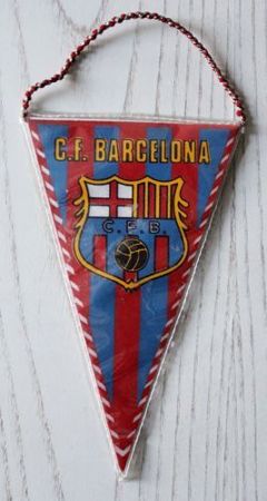 FC Barcelona pennant (small)