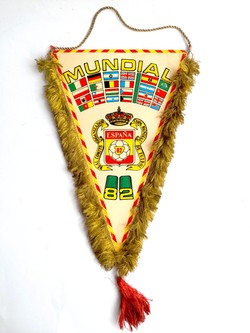 FIFA World Cup Mundial Espana 82 big old pennant