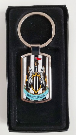 Newcastle United crest and colours keyring (in etui)