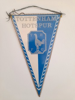 Tottenham Hotspur FC two-sided old small pennant (the 70's)