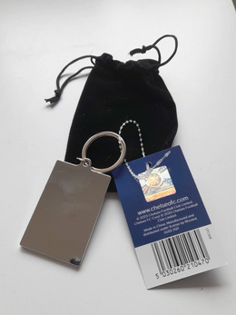 Chelsea FC Stamford Bridge big one side keyring in suede bag (official product)