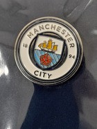 Manchester City crest pin badge (official product)