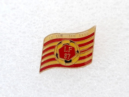 Limoges Foot 87 badge (France, epoxy)