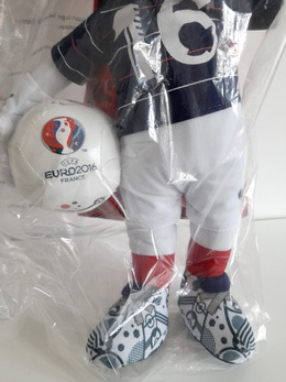UEFA Euro 2016 big mascot Super Victor (official product)