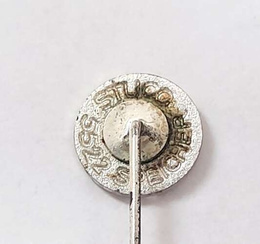 FC Bayern Munich crest badge (epoxy, with signature)