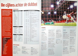 Voetbal International magazine. Champions Ajax Amsterdam Special