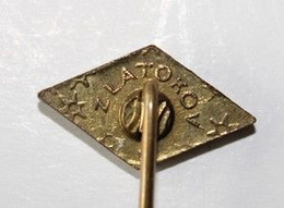 Spartacus Budapest white rhomb badge (epoxy; with signature)