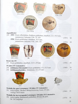 Catalogue of DDR Sports Associations and Unions Badges, Awards and Medals (Volume 3)