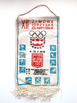 Pennant of the XIIth Winter Olympic Games Innsbruck 1976, big (Poland)