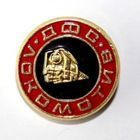 Lokomotiv Sofia red-black crest badge (lacquer)