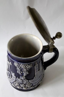 Ceramic mug with tin lid. Olympic Games 1972 (with signature)