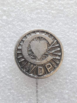 Tour de Pologne cycling race old badge (metal)