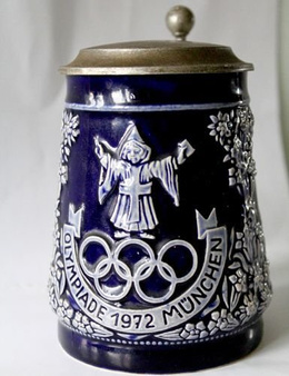 Ceramic mug with tin lid. Olympic Games 1972 (with signature)