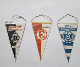 German football league clubs pennants (11 items)