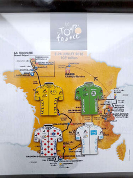 CriTeRiuM du DAuphiNe 2016 Tour de France 2016 Vuelta Espana 2016 shirts in frame set of 12 badges (official product)