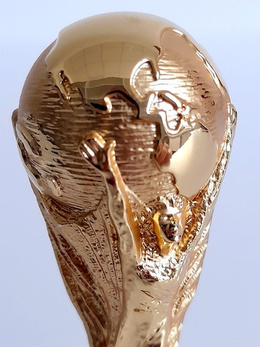 FIFA World Cup Qatar 2022 trophy replica (Official Licensed Product) 7 cm
