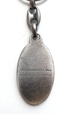 AC Milan metal emblem keyring (official licensed product)