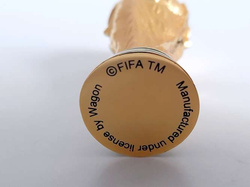 FIFA World Cup Qatar 2022 trophy replica (Official Licensed Product) 7 cm
