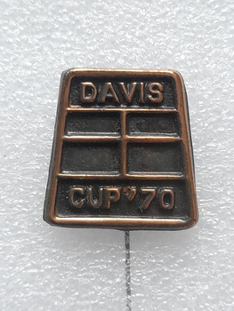 Davis Cup '70 big bronze metal badge