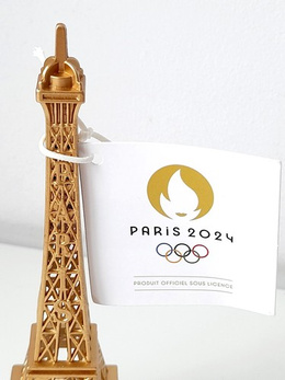 Miniature Eiffel Tower 3D Olympic and Paralympic Games Paris 2024, golden plated 15 cm (Official Licensed Product)