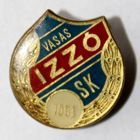 Vasas Izzo SK badge (epoxy; with signature)