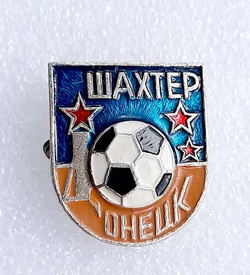 Shakhtar Donetsk shield with ball badge (USSR, lacquer)