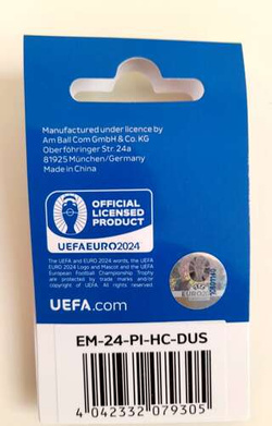 Pin of the host city Düsseldorf with 2D trophy miniature UEFA Euro 2024 Germany - badge (Official Licensed Product)