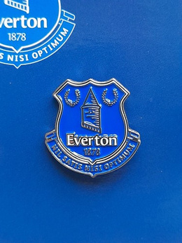 Everton FC crest pin badge (official product)