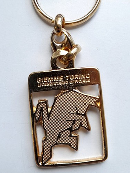 Torino FC the old 80's bull emblem keyring (official licensed product)