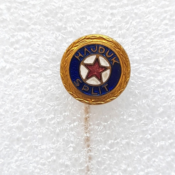 Hajduk Split badge with golden wreath (enamel, signature)