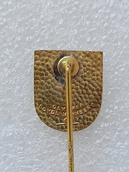 VfB Neuhütten crest badge (enamel, signature)