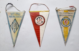 German football league clubs pennants (11 items)