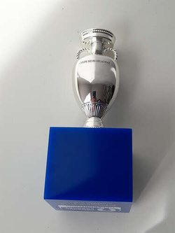 Miniature replica of the trophy of the UEFA Euro 2024 Germany, 11 cm (Official Licensed Product)