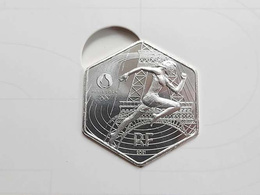 Summer Olympic Games Paris 2024 runner silver coin 10 euro (official licensed product)