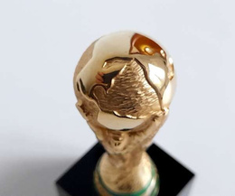 3D Official Trophy FIFA World Cup Qatar 2022 gold-plated replicawith Pedestal (Official Licensed Product) 10 cm