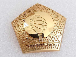 FIFA World Cup Qatar 2022. Heritage - Pearl Sculpture (official product) badge