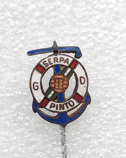 GD Serpa Pinto crest badge (Portugal, enamel)