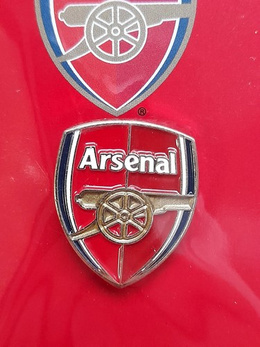 Arsenal FC emblem, lacquer (official product)