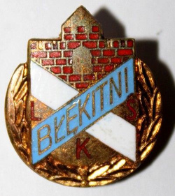 LKS Blekitni Raciaz badge with wreath (enamel)